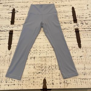 Lululemon Wunder Under High Rise SZ 2- WORN TWICE!